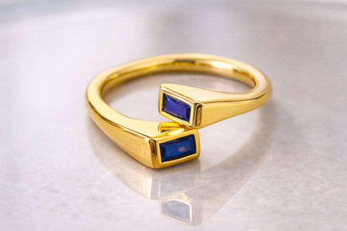 Dual Edge Sapphire Ring