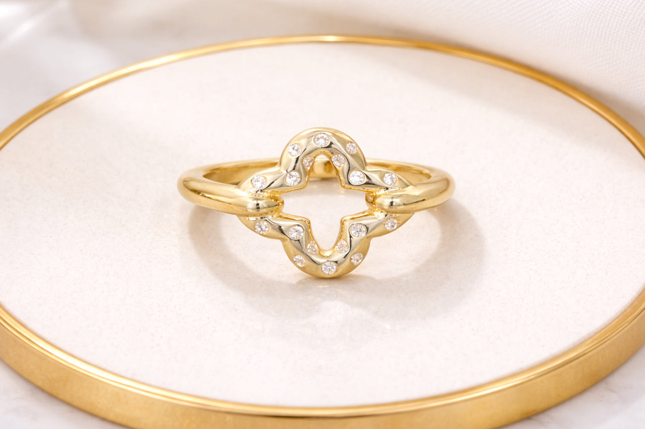 Crystal Clover Ring