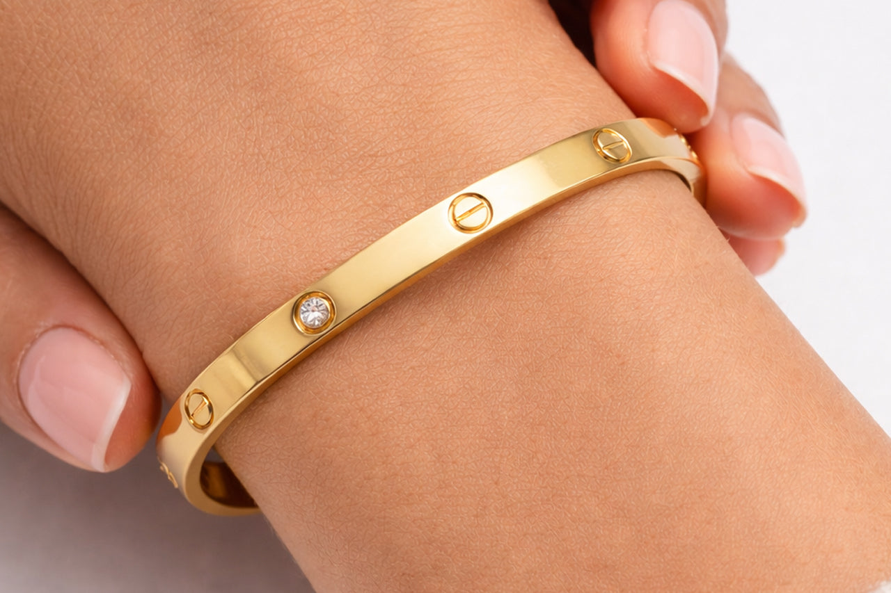 Classic Screw Motif Bracelet