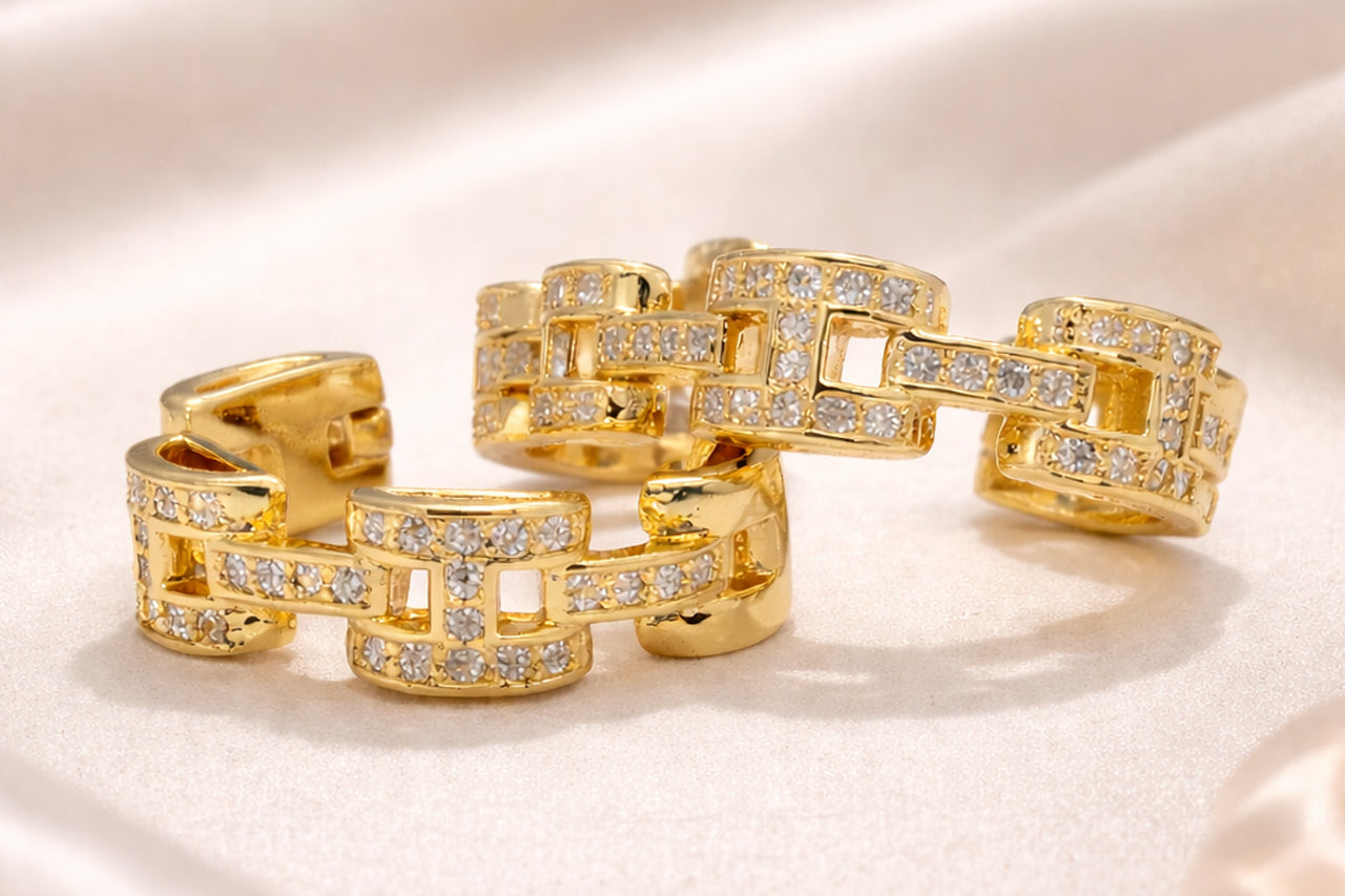 Radiant Link Statement Ring