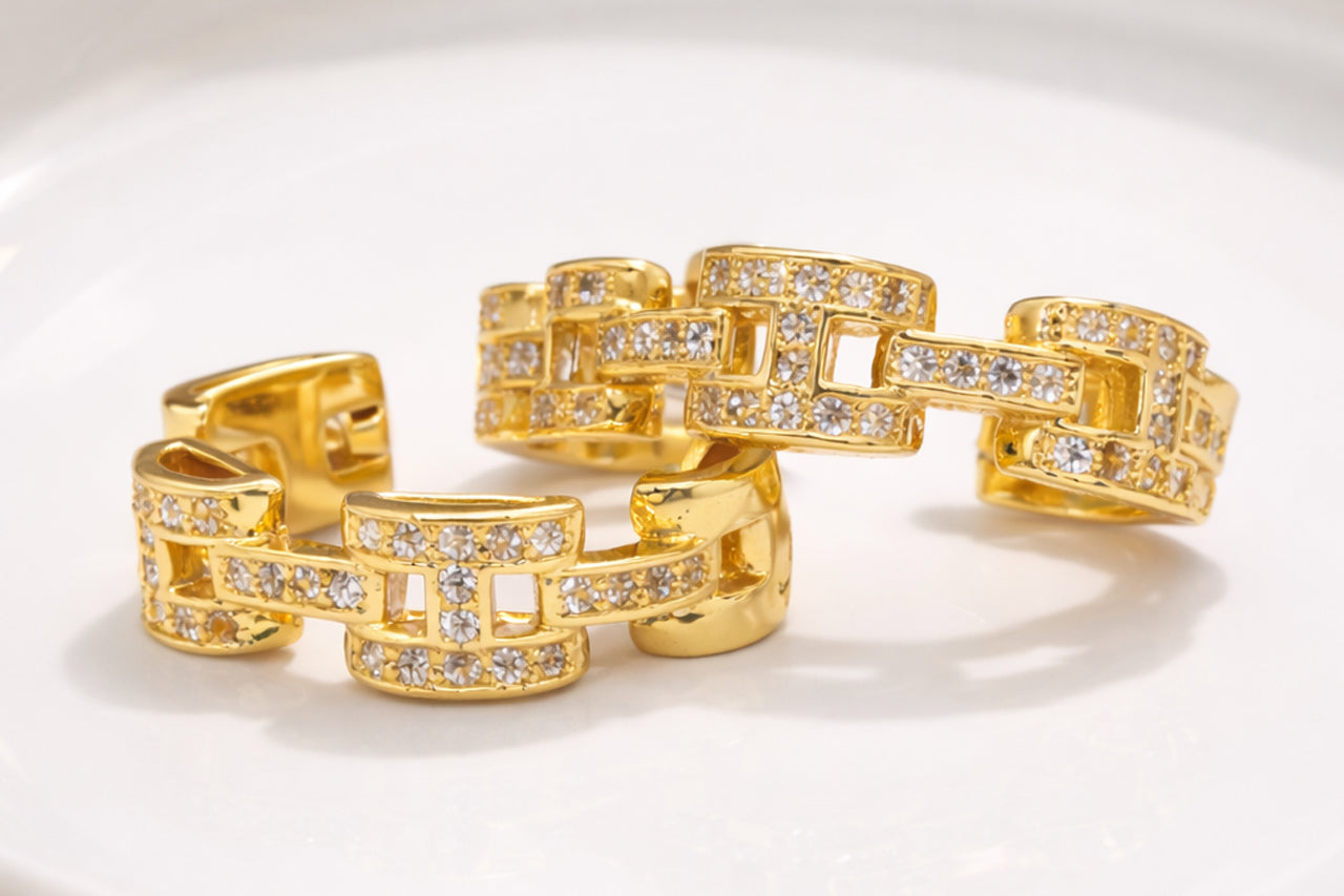 Radiant Link Statement Ring