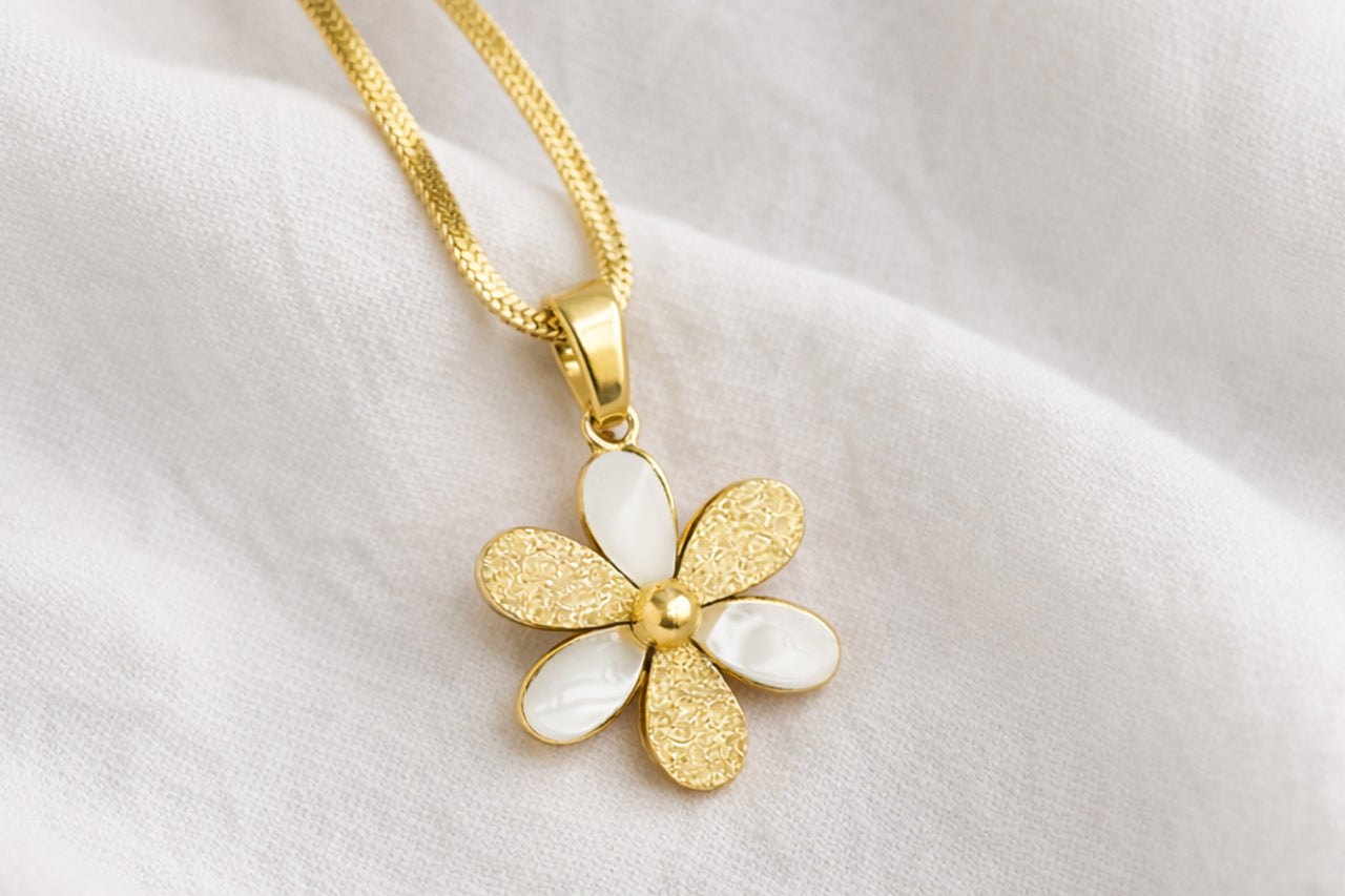 Golden Bloom Flower Pendant Necklace