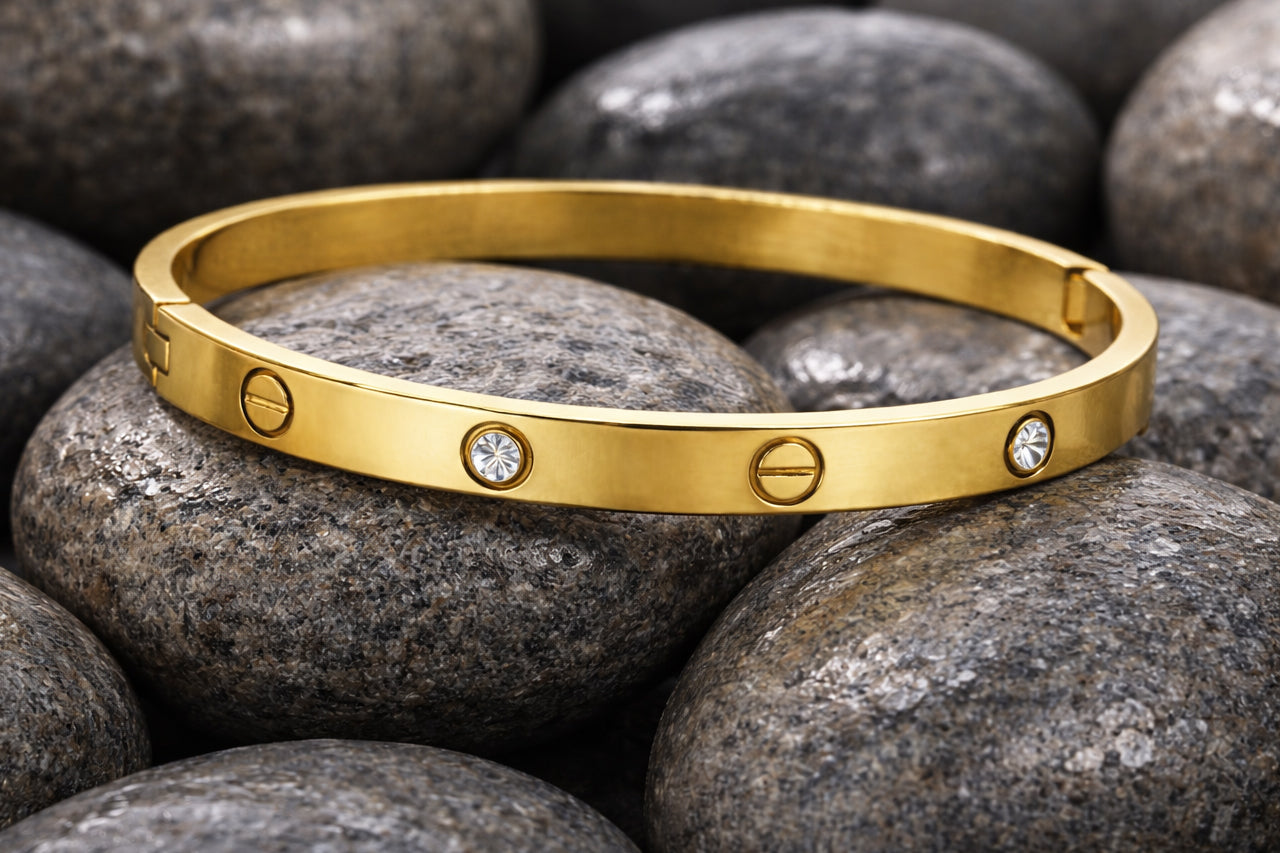 Classic Screw Motif Bracelet