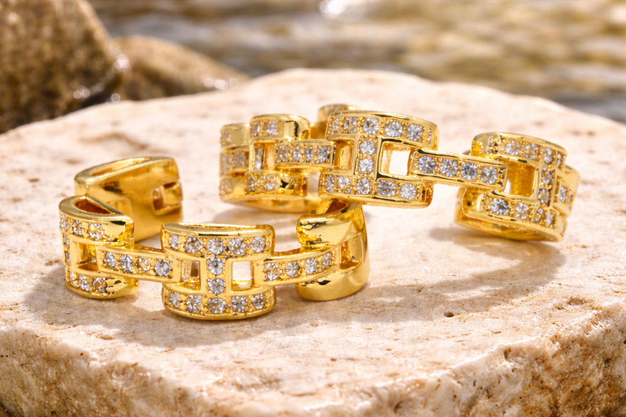 Radiant Link Statement Ring